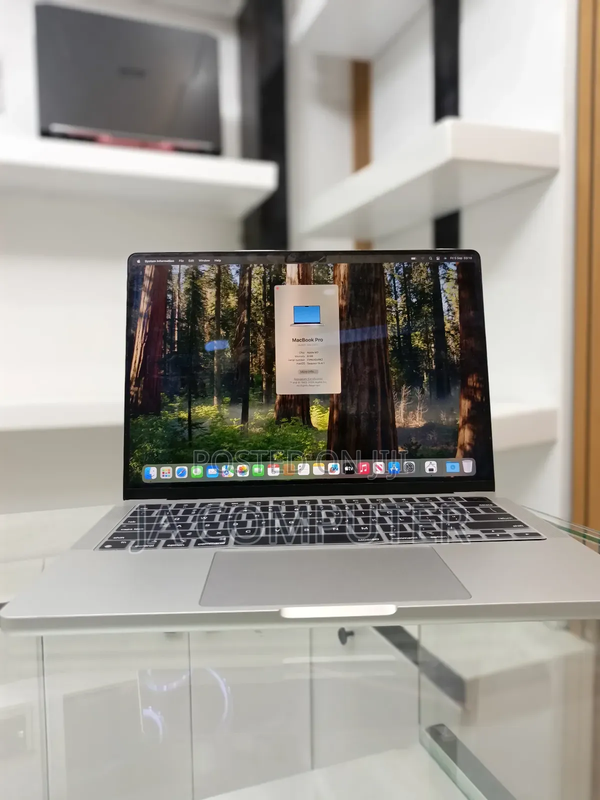 New Laptop Apple MacBook Pro 2023 M3 14-Inch 8GB Apple M3 Pro SSD 512GB
