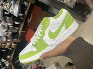 Air Jordan 1 Low