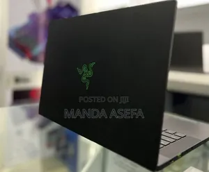 New Laptop Razer Blade 16GB AMD Ryzen 9 SSD 1T