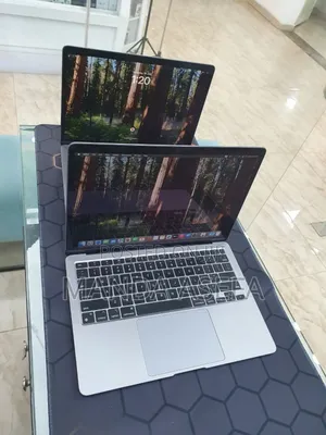 New Laptop Apple MacBook Air 16GB Apple M1 SSD 256GB
