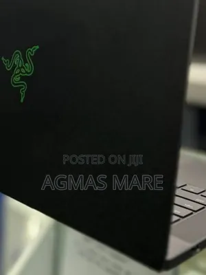 New Laptop Razer Blade 16GB AMD Ryzen 9 SSD 1T