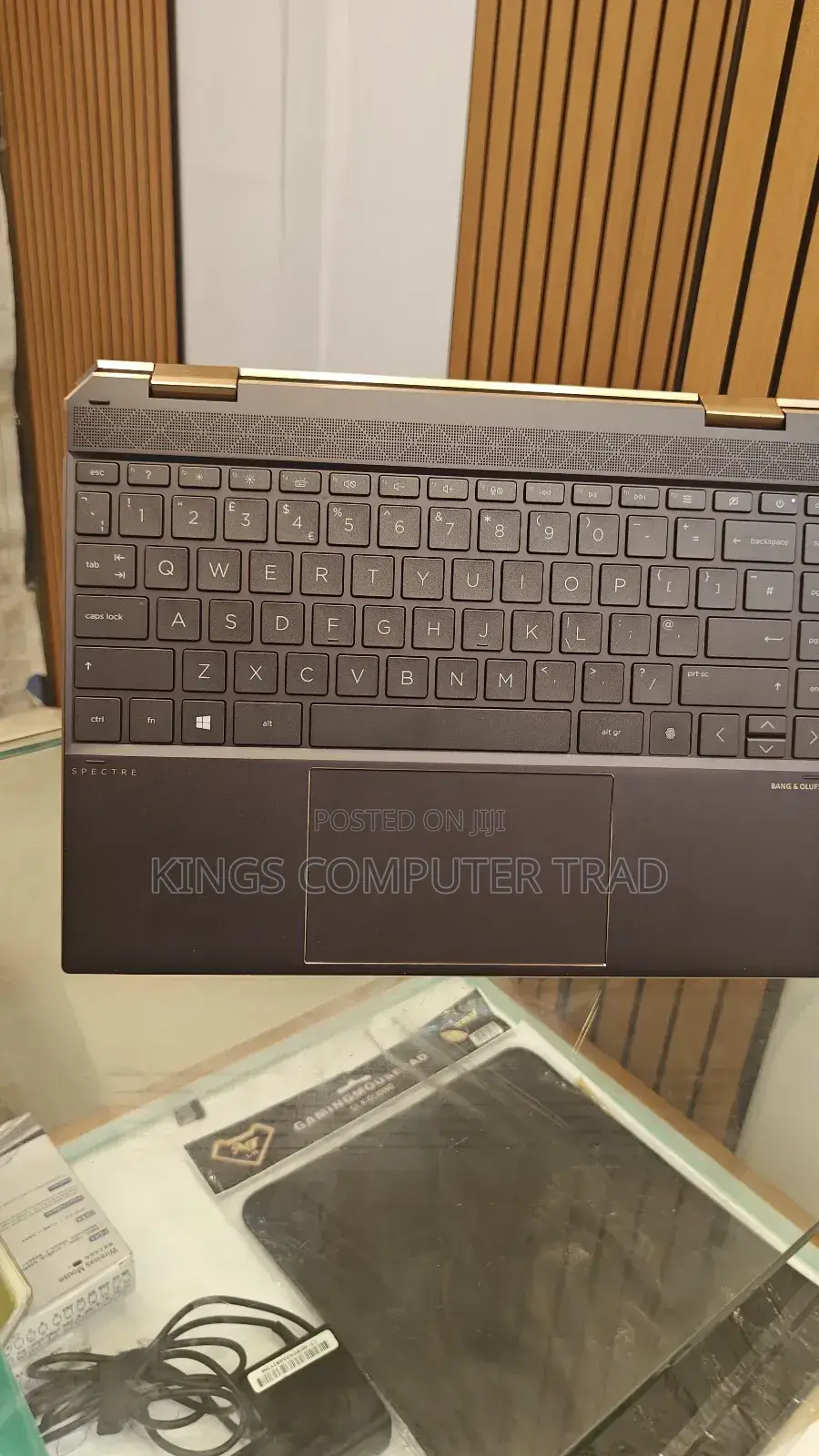 New Laptop HP Spectre 14 16GB Intel Core I7 SSD 1T