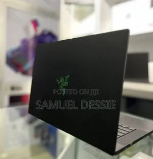 New Laptop Razer Blade 16GB AMD Ryzen 9 SSD 1T