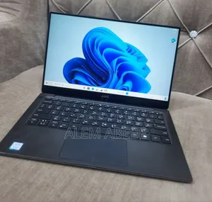 New Laptop Dell XPS 13 9370 8GB Intel Core I5 SSD 512GB