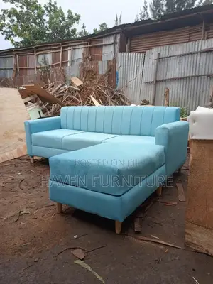 Semeyawi Sofa