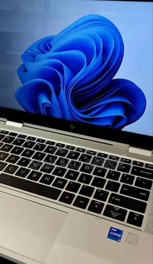 New Laptop HP EliteBook 830 G8 16GB Intel Core I5 SSD 512GB