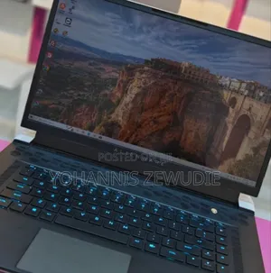 New Laptop Dell Allienware M18 R1 16GB Intel Core i7 SSD 512GB