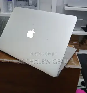 New Laptop Apple MacBook Pro 2015 16GB Intel Core I7 SSD 256GB