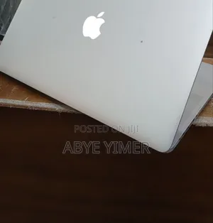New Laptop Apple MacBook Pro 2015 16GB Intel Core I7 SSD 256GB