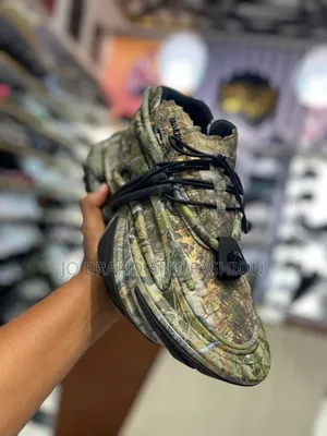 Balmain Sneakers Premium Quality