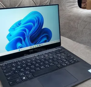 New Laptop Dell XPS 13 9370 8GB Intel Core I5 SSD 512GB