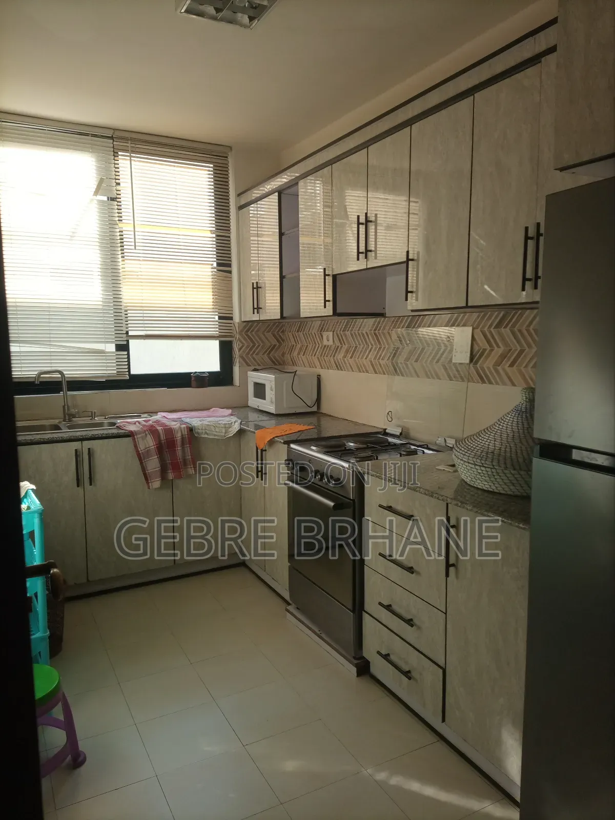 Furnished 2bdrm Apartment in Apartment, Yeka for rent