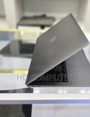 New Laptop Apple MacBook Air 2019 16GB Intel Core I5 SSD 512GB