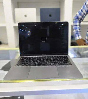 New Laptop Apple MacBook Air 2019 16GB Intel Core I5 SSD 512GB