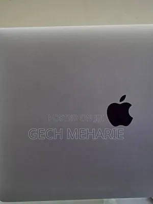 New Laptop Apple MacBook Pro 2017 16GB Intel Core I5 SSD 512GB