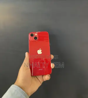 Apple iPhone 13 128 GB Red