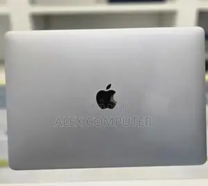 New Laptop Apple MacBook Air 2019 16GB Intel Core I5 SSD 512GB