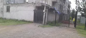 Furnished 2bdrm House in የሚሸጥ ቤት, Akaky Kaliti for sale