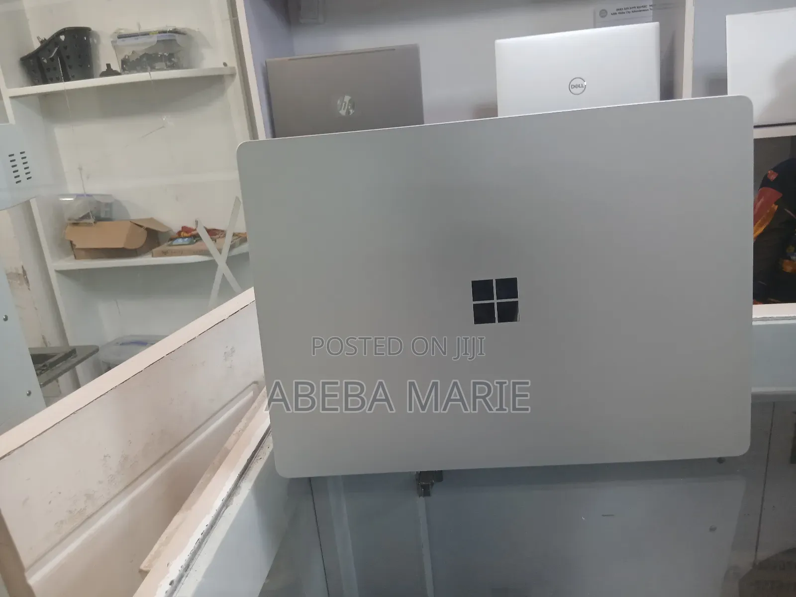 New Laptop Microsoft Surface 16GB Intel Core i5 SSD 256GB