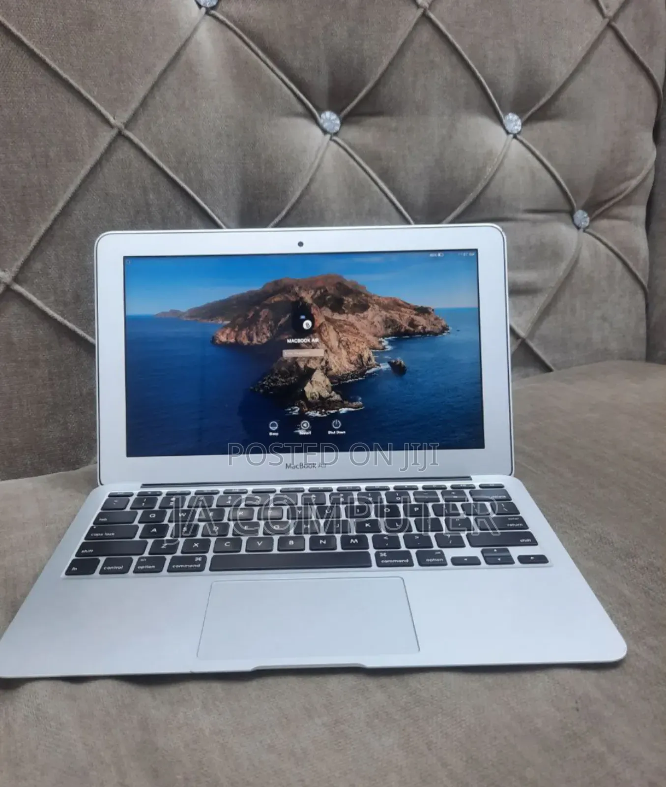 New Laptop Apple MacBook Air 2015 4GB Intel Core I5 SSD 128GB