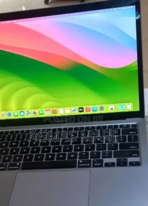 New Laptop Apple MacBook Air 2020 M1 8GB Apple M1 SSD 256GB