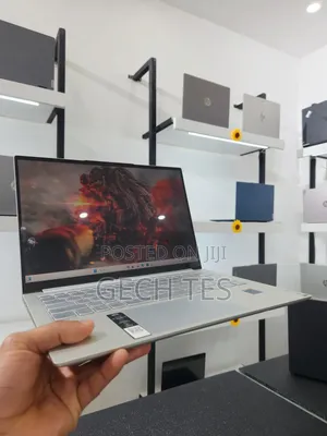New Laptop Lenovo Yoga 7i 16GB Intel Core I7 SSD 512GB