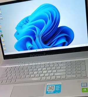 New Laptop HP Envy 17 16GB Intel Core I7 SSD 512GB