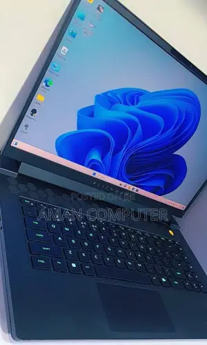 New Laptop Dell Alienware M16 16GB Intel Core I9 SSD 1T