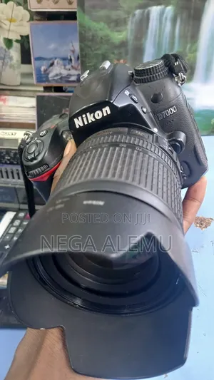 Nikon D7000