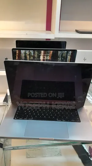 New Laptop Apple MacBook Pro M1 16GB Apple M1 Pro SSD 1T