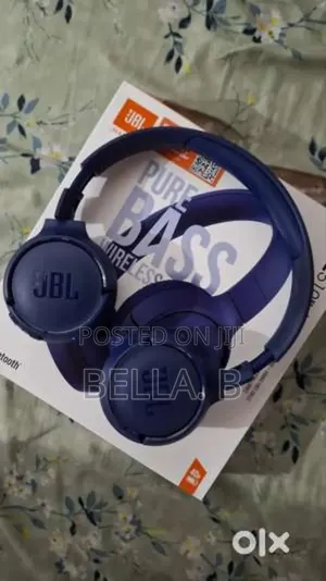 JBL 510bt Headset: Intuitive Controls.