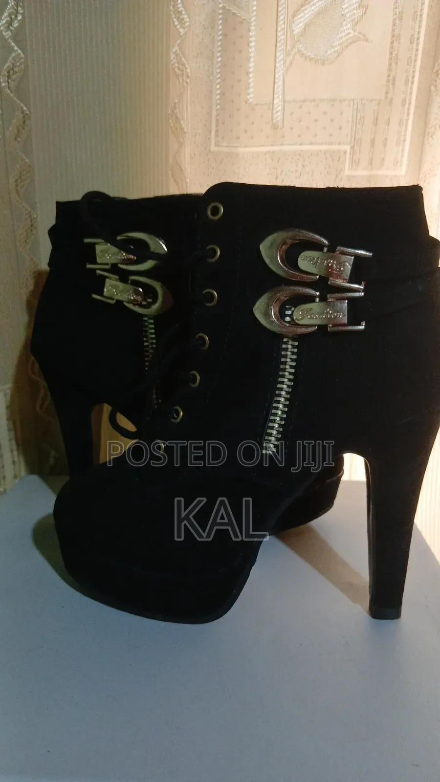 Heel Boots