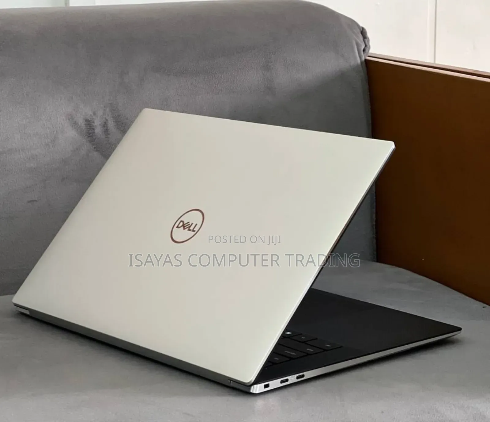New Laptop Dell XPS 15 32GB Intel Core I7 SSD 1T