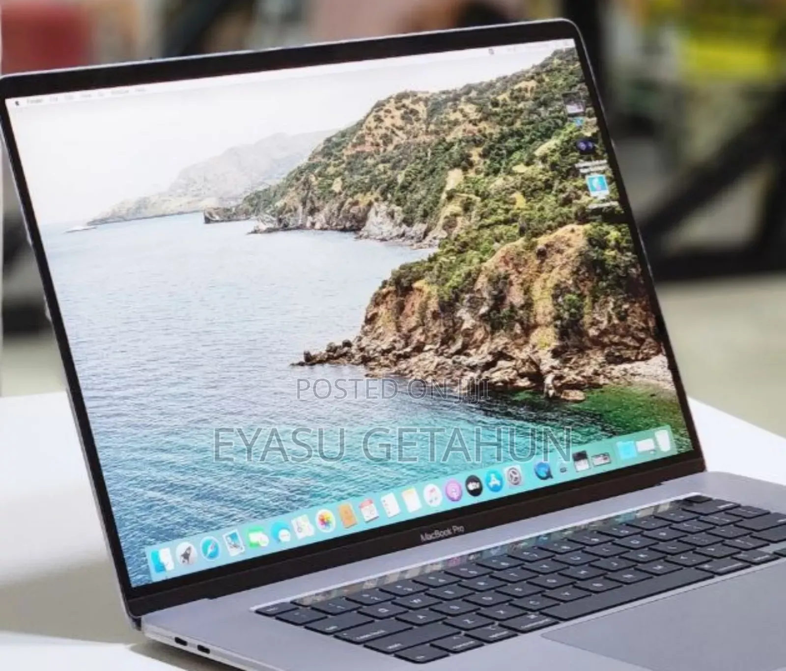 New Laptop Apple MacBook Pro 2019 32GB Intel Core I9 SSD 1T