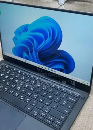 New Laptop Dell XPS 15 8GB Intel Core I5 SSD 512GB