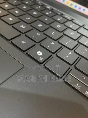 New Laptop Dell Precision 5690 32GB Intel Core Ultra 7 SSD 1T