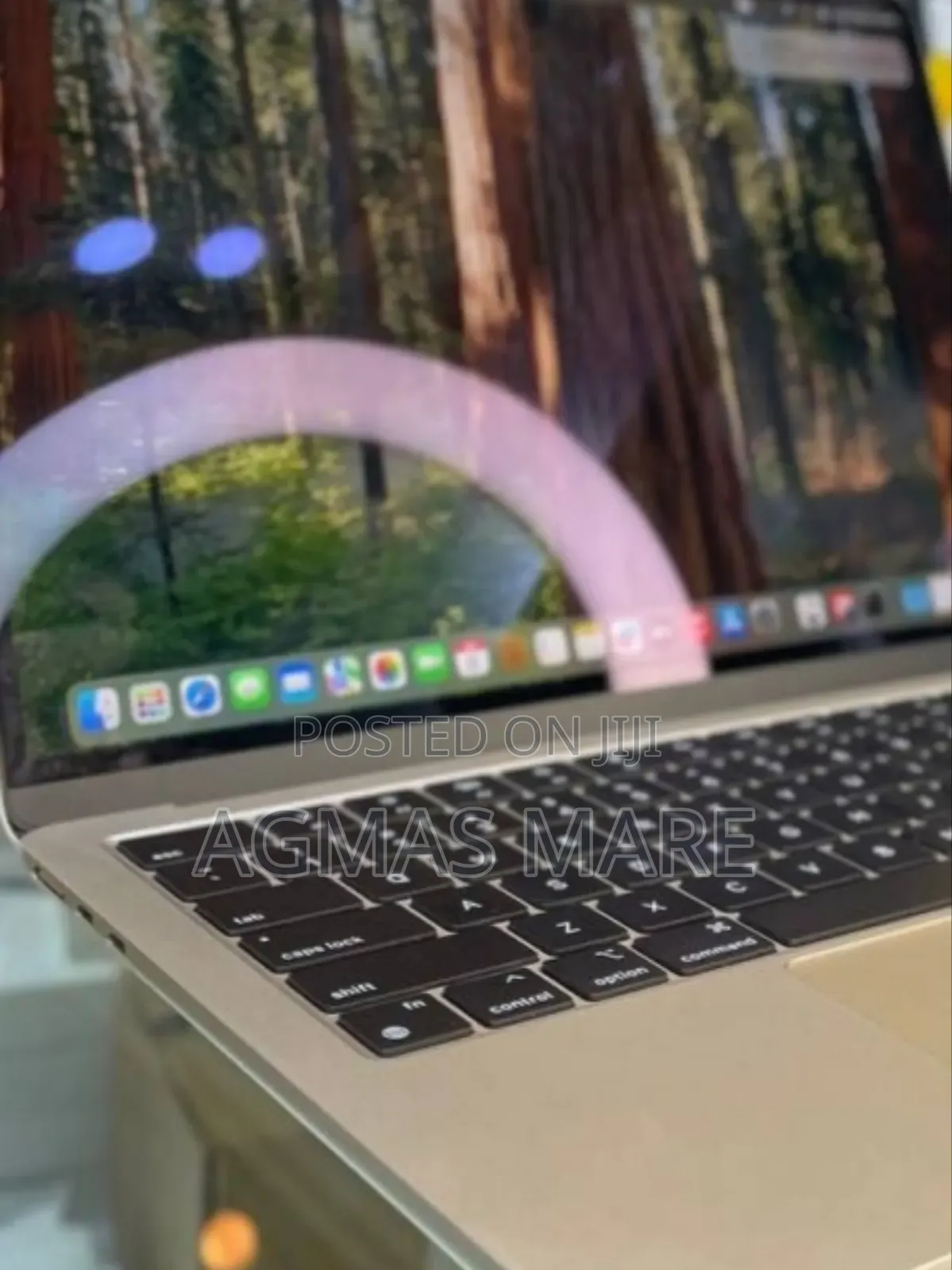 New Laptop Apple MacBook Air 2024 M3 13-Inch 16GB Apple M4 SSD 512GB