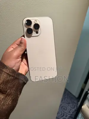Apple iPhone 16 Pro Max 256 GB White
