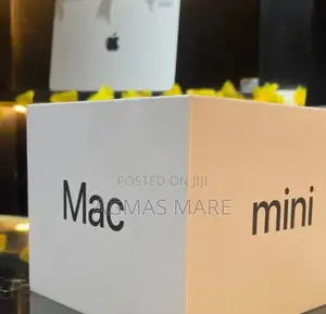 New Laptop Apple MacBook 16GB Apple M4 SSD 256GB
