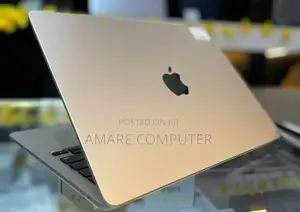 New Laptop Apple MacBook Air 2024 M3 13-Inch 16GB Apple M3 SSD 512GB