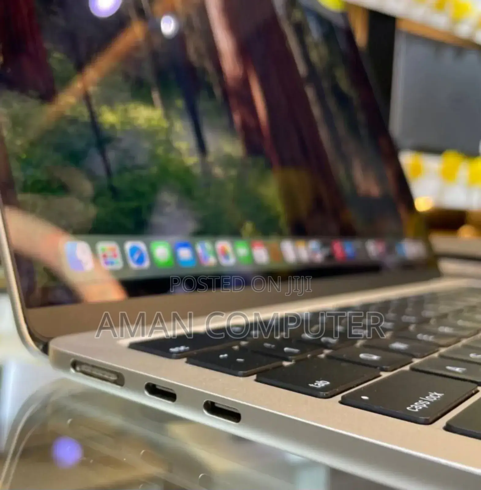 New Laptop Apple MacBook 2017 8GB Intel Core I5 SSD 128GB