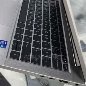 New Laptop HP EliteBook 840 G8 16GB Intel Core I7 SSD 512GB