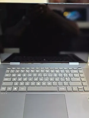 New Laptop HP Envy X360 8GB AMD Ryzen 5 SSD 256GB
