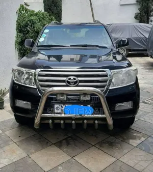 Toyota Land Cruiser 2013 Matt Black
