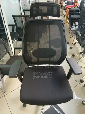 የቢሮ ወበሮች Office Chairs