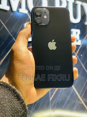 Apple iPhone 12 64 GB Black