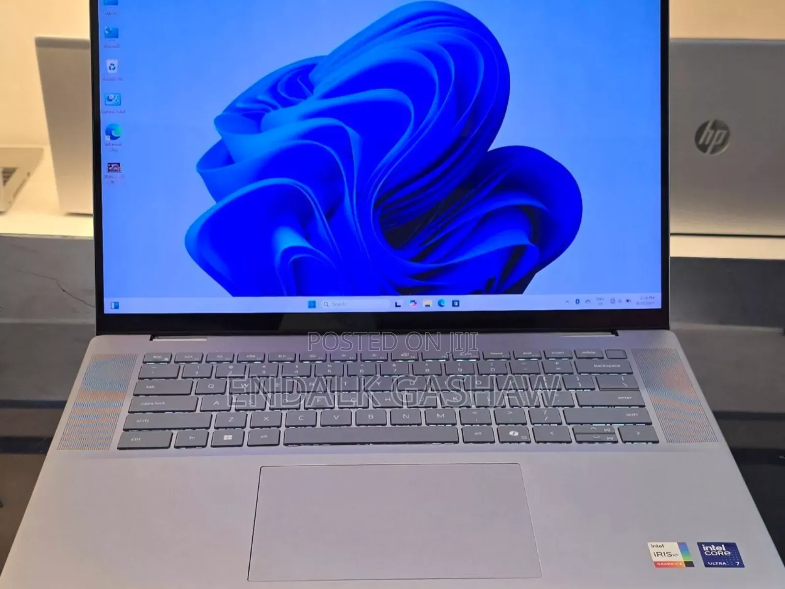 New Laptop Dell Inspiron 15 16GB Intel Core Ultra 7 SSD 1T