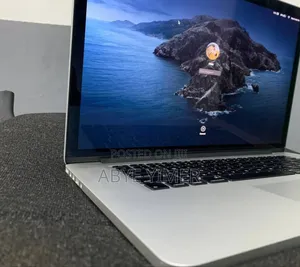 New Laptop Apple MacBook Pro 2013 8GB Intel Core I7 SSD 256GB
