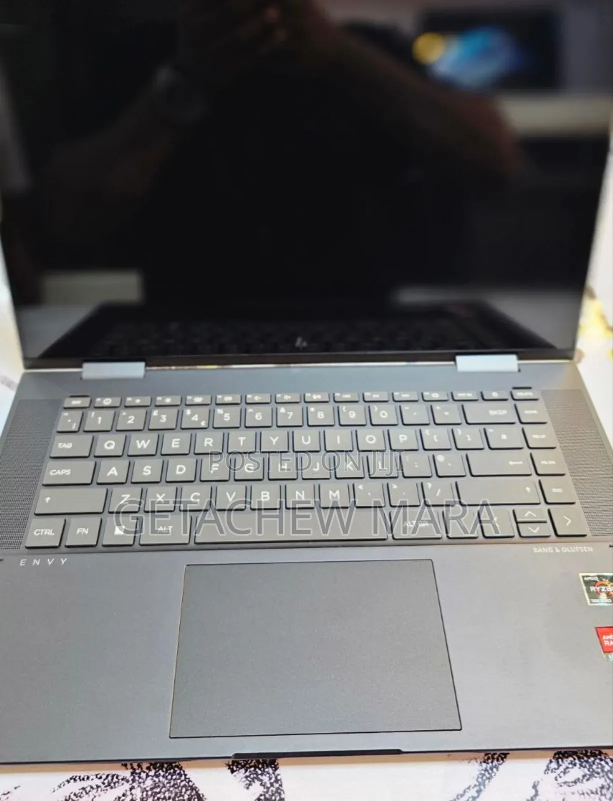 New Laptop HP Envy X360 8GB AMD Ryzen 5 SSD 256GB