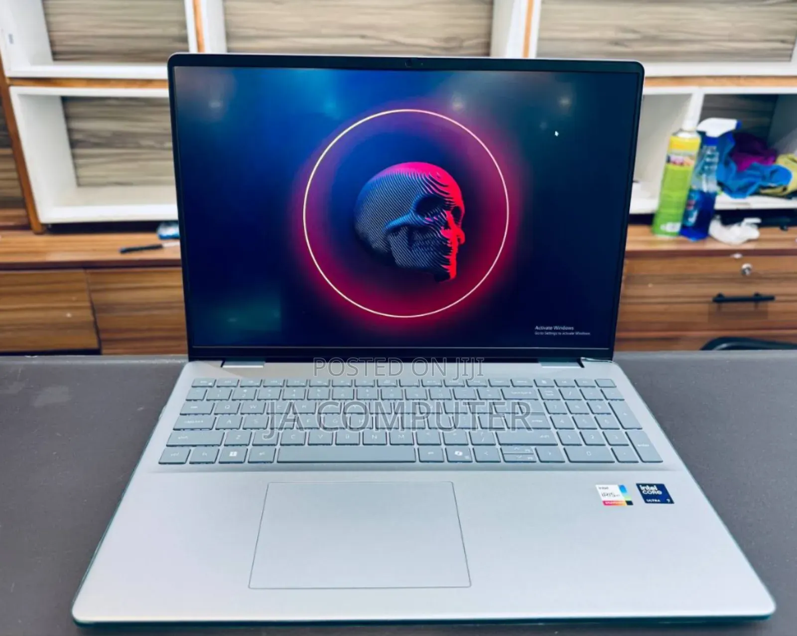 New Laptop Dell Inspiron 15 16GB Intel Core Ultra 7 SSD 1T